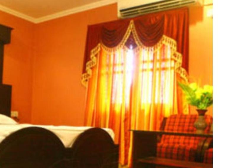 Hotel Priya Chengannur Camera foto