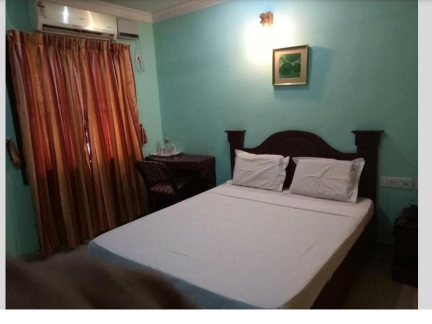 Hotel Priya Chengannur Camera foto
