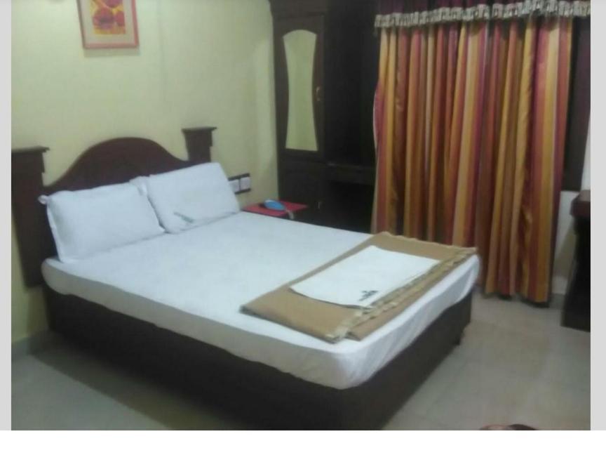 Hotel Priya Chengannur Camera foto
